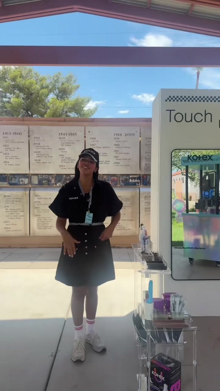 Jenna Termanas TikTok video for the Kotex Rush Rally pop-up